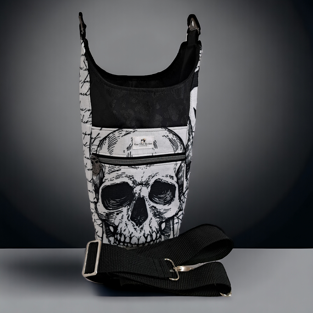 Skull print water bottle bag